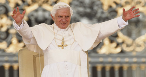 POPE-ARMS-OUTSTRETCHED