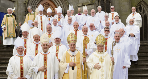 1A-Ordination-Bishop-Robson