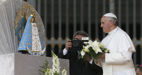 5-POPE-OUR-LADY-STATUE