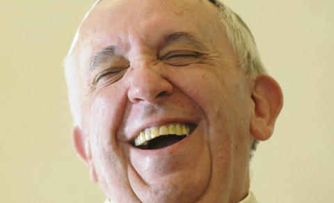 10-POPE-FRANCIS-lauging