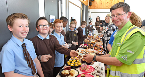 St Blane’s Primary School, Summerston, Glasgow, HCPT, afternoon tea and concert, fund raiser. Wed 10th Oct 2018.Head Teacher Mrs McVey and Principal Teacher Lauren Gilfillan Moore with Chris Glancy and pupils ready for action.Photo by and copyright of Paul Mc Sherry 07770 393960 @Paulmcsherry2