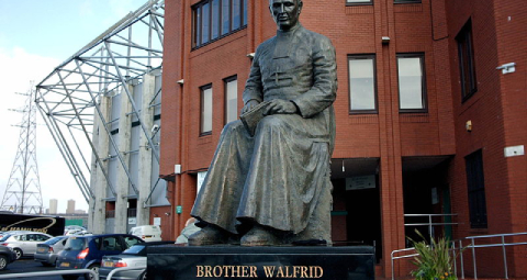 800px-Brother_Walfrid_statue_outside_Celtic_Park